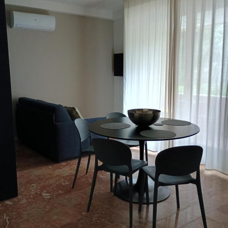 CREPETTA&BRICIOLA - Apartamento de 1 dormitorio con balcón - 2