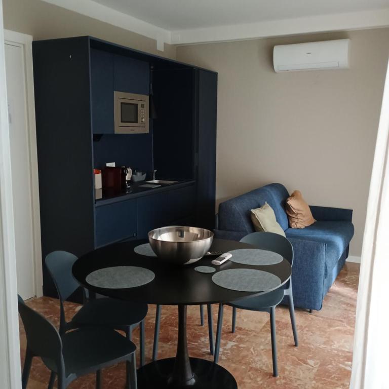 CREPETTA&BRICIOLA - Apartamento de 1 dormitorio con balcón - 3