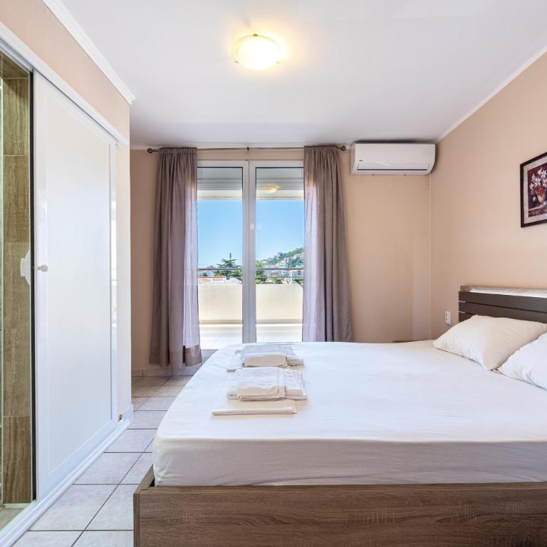Ankica Apartments - Standardna Dvokrevetna Soba sa Bračnim Krevetom - 3