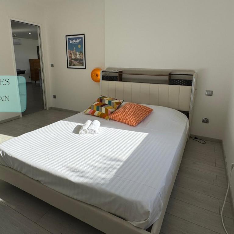sanary/vue mer/plage/jacuzzi/3 chambres/parking - Deluxe One-Bedroom Apartment with Ocean View - 9