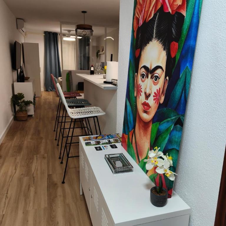 Estudio Leyaros - Estudio con sofá cama - 1