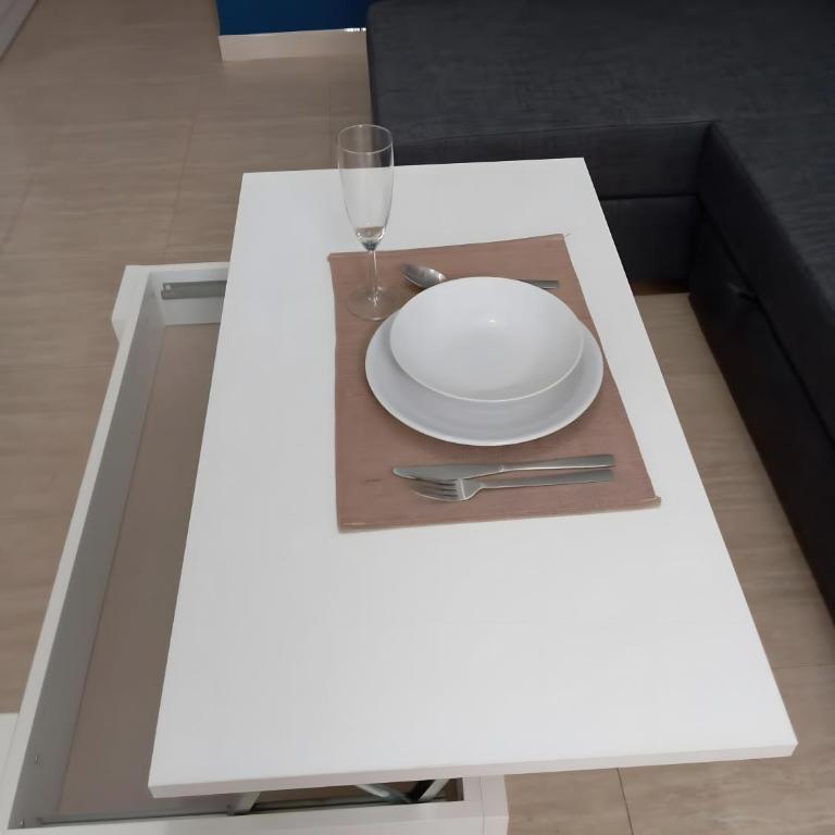 Estudio Leyaros - Estudio con sofá cama - 31