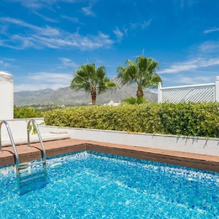 Penthouse with landscaped tropical gardens - Appartamento - 11