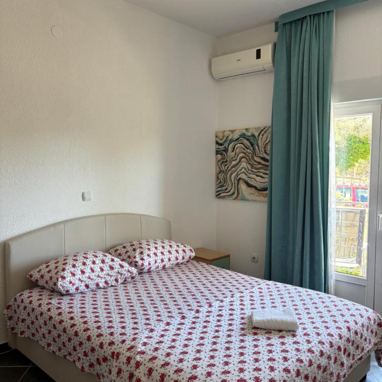 Villa Cherry - Deluks Apartman sa 2 Spavaće Sobe i Balkonom - 5