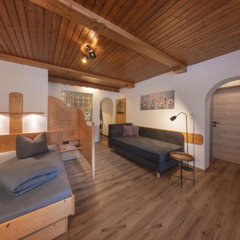 Haus Waldesruh - Studio mit Balkon - 8