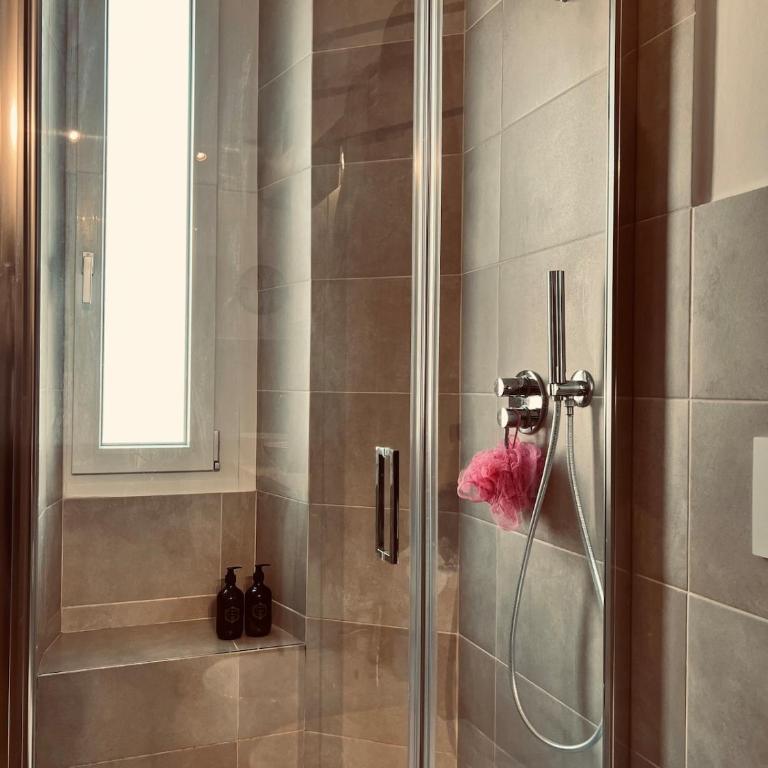 5 min from the center, Elevator , 4 guests, Airport - Appartement 1 Chambre - 5