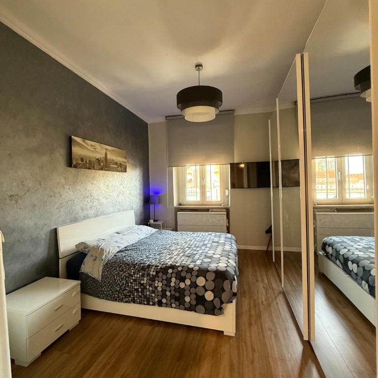 5 min from the center, Elevator , 4 guests, Airport - Appartement 1 Chambre - 7