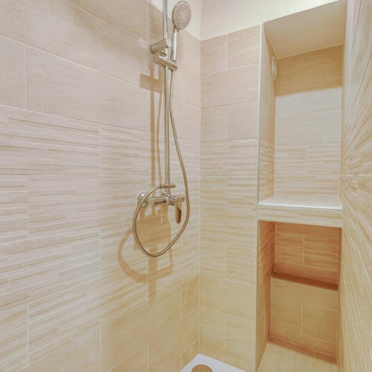 Place de l'Equerre - 3 bedroom apartment - Apartamento de 3 dormitorios - 3