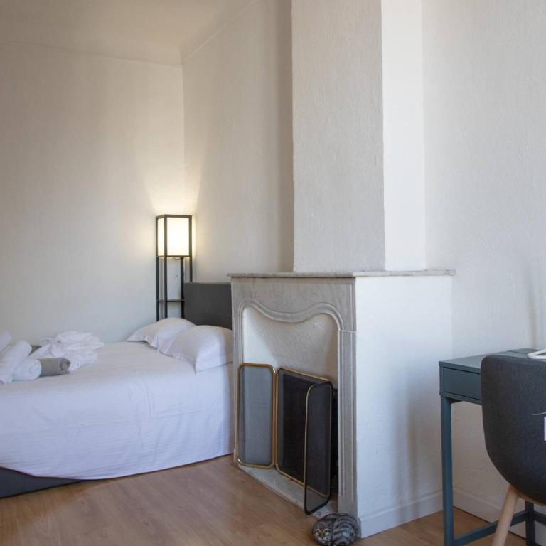 Beautiful apartment Place Nationale in Antibes old town - Apartamento - 15