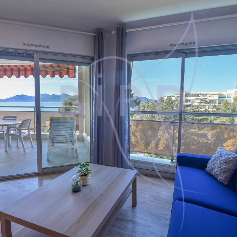 Vue Mer et Esterel Cannes just next to the beach - Apartment - 25