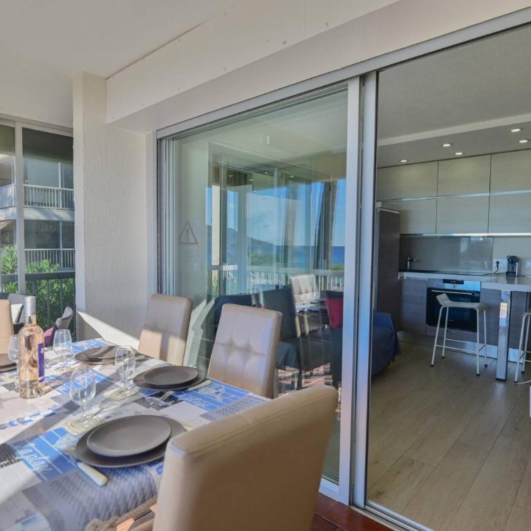 Breathtaking view of the big blue - Appartement - 7