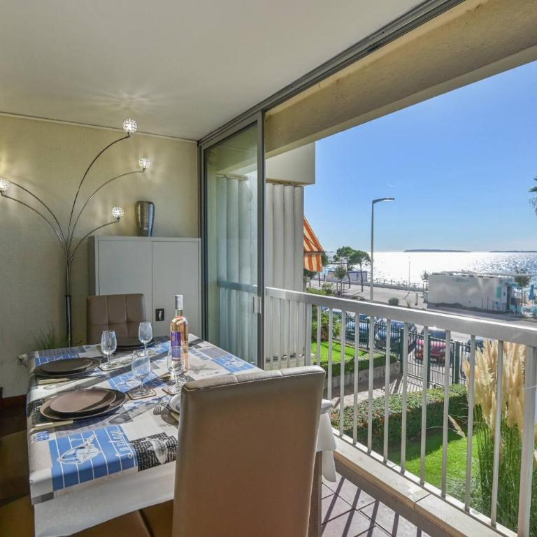 Breathtaking view of the big blue - Appartement - 17