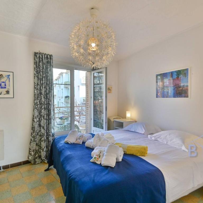 Walking distance from the old town and the sea - Apartment - 3