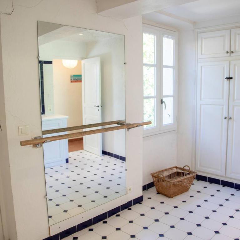 Villa Bonnard in Nice Sea and city View & Pool - Villa - 57