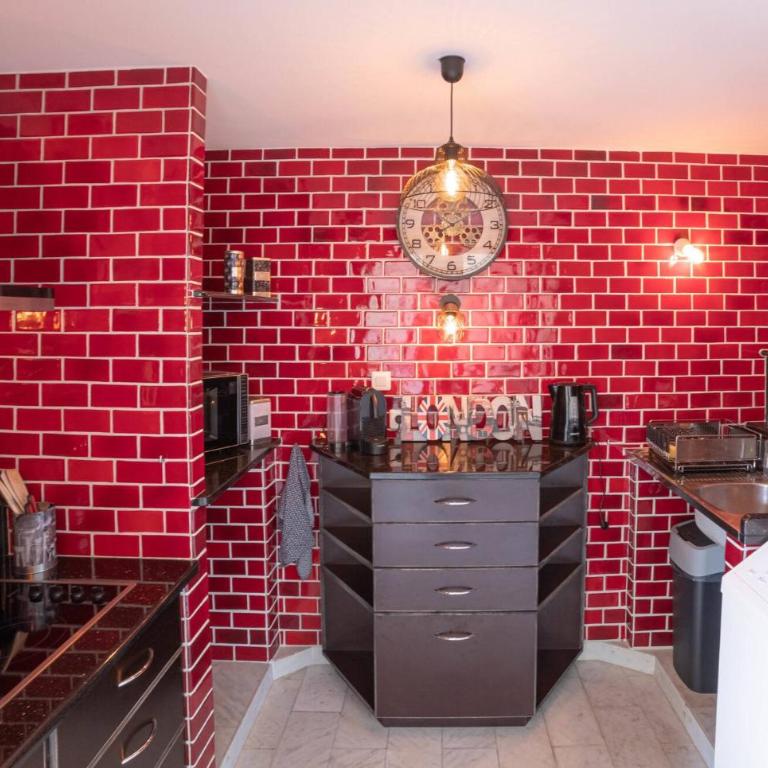 Rue d'Antibes Cannes Bright apartment with terrace - Apartamento - 13