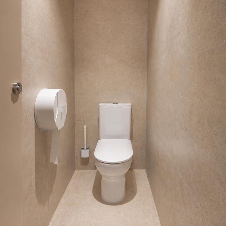 Hotel Bienvenido - Habitación Familiar con baño privado - 6