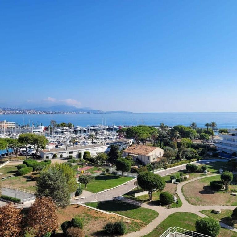 Lovely studio in Marina Baie des Anges - Appartement - 14