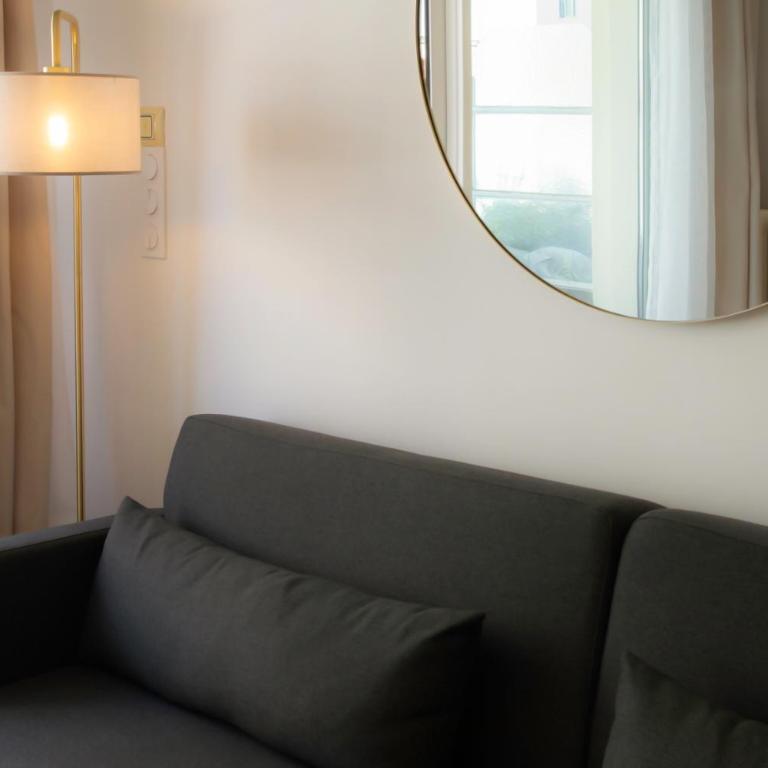 A4 Staywiz us-2P Au coeur de Juan les Pins 5min Mer - AC Balcon - Appartement - 10