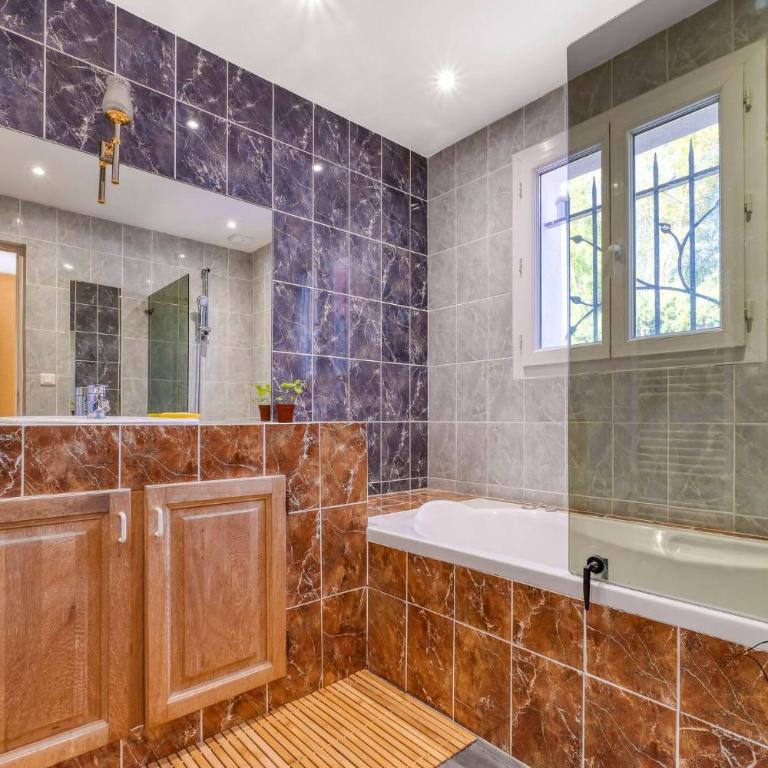 Bright Family House in Mougins - Maison de Vacances - 11