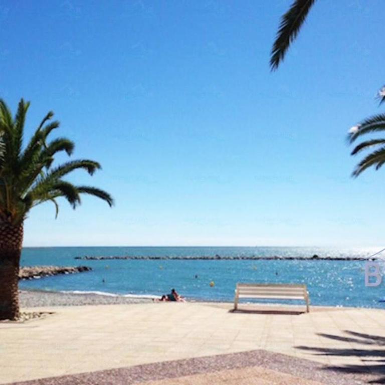 Bright flat near to the beach & harbor - Appartement 1 Chambre - 15