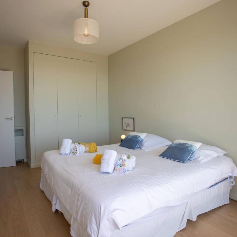 Smart flat in Antibes sea view AC parking and pool - Apartment - 26