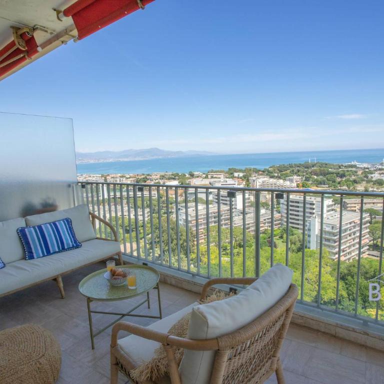 Smart flat in Antibes sea view AC parking and pool - Apartment - 41