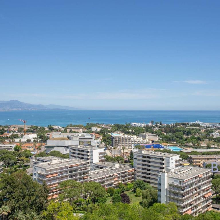 Smart flat in Antibes sea view AC parking and pool - Apartment - 47