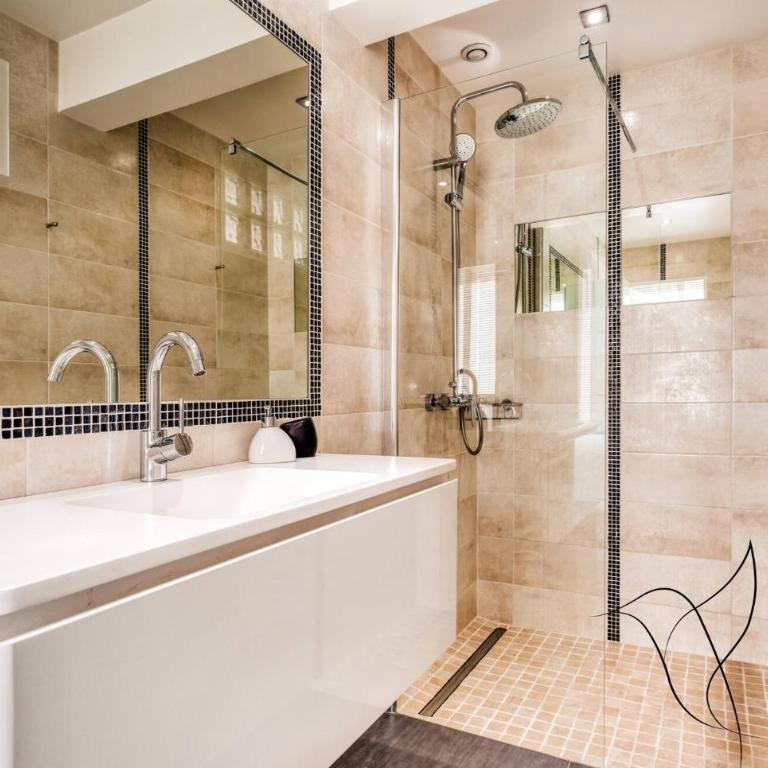 Ideal two-room apartment with a large terrace and parking - Apartment - 11