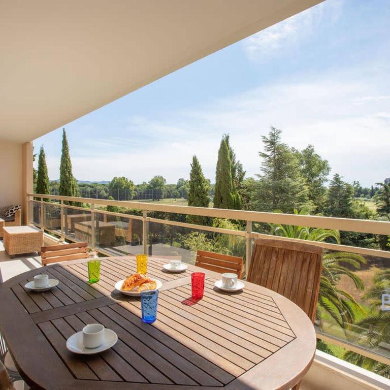Beautiful apartment on the edge of the golf course - Apartment - 8