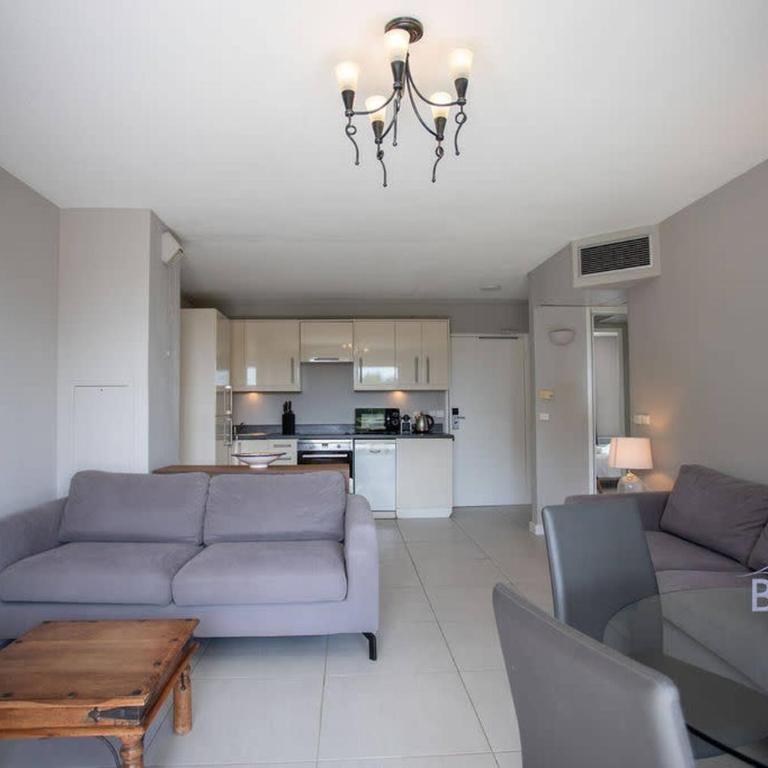 Beautiful apartment on the edge of the golf course - Apartment - 15