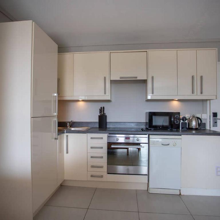 Beautiful apartment on the edge of the golf course - Apartment - 20