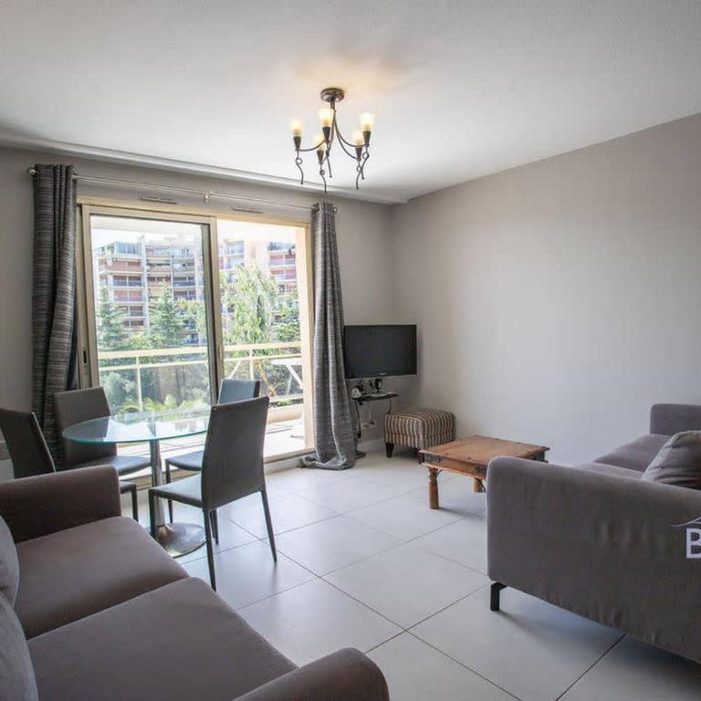 Beautiful apartment on the edge of the golf course - Apartment - 26