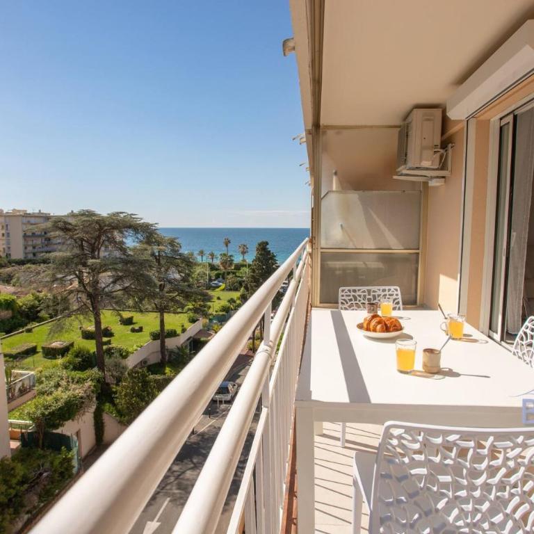 Cozy renovated apartment with sea view - Apartment - 1