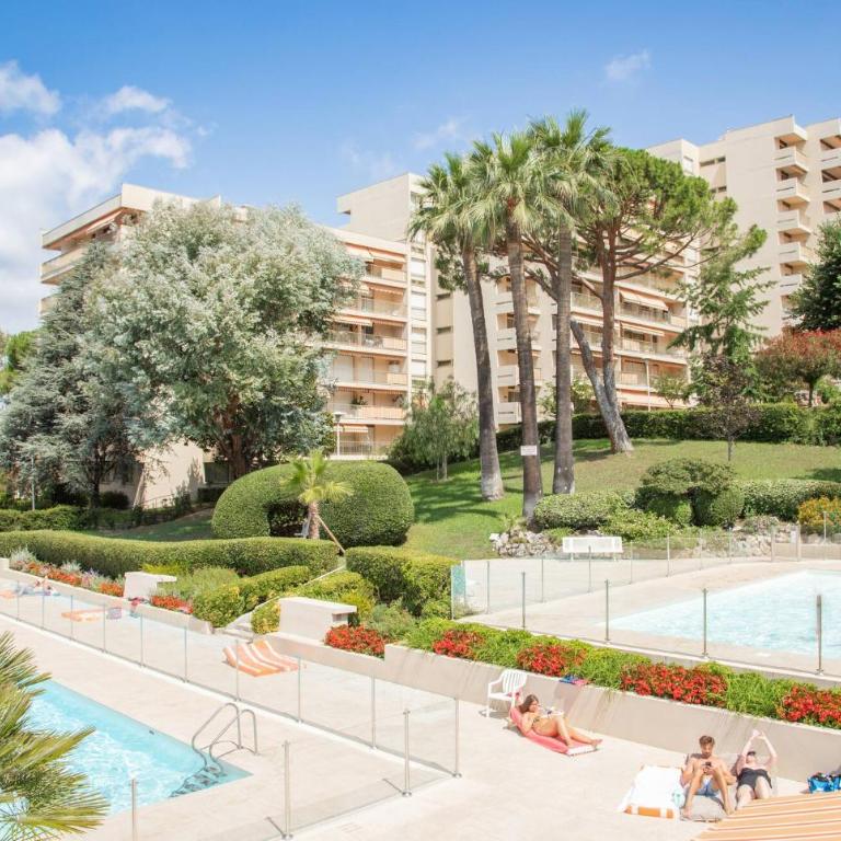 Nice flat with hot pool - Studio - 1