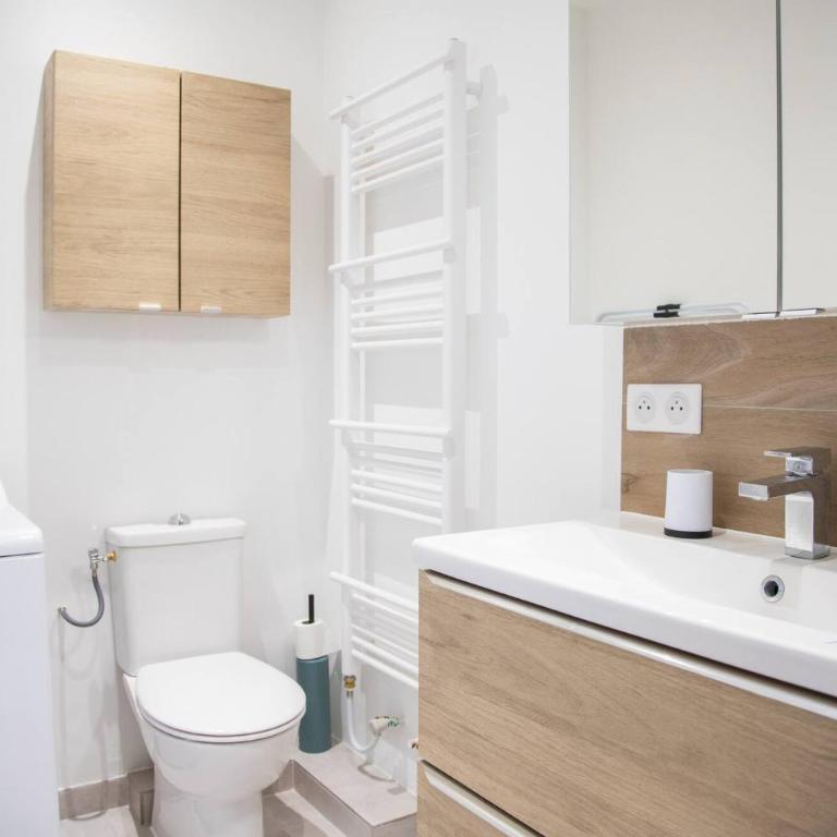 Nice flat with hot pool - Studio - 8