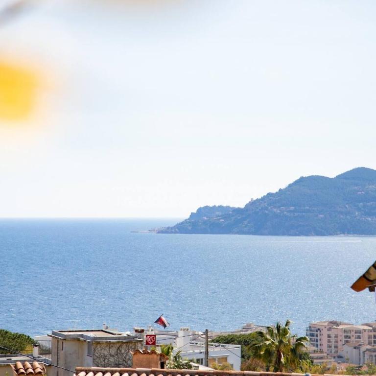 Apart villa atypical SEA VIEW AND SWIMMING POOL - Apartment - 3