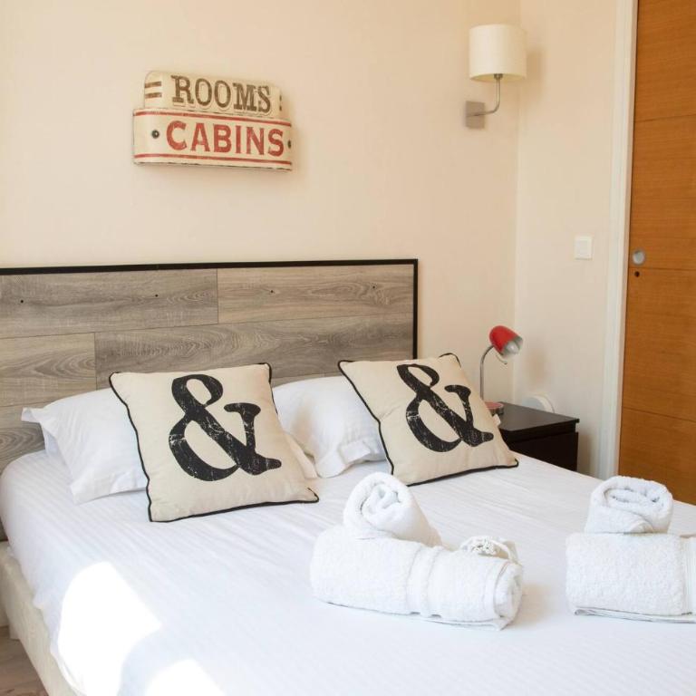 Charmant T2 lumineux au cœur du Vieil Antibes Place Nationale - Appartement - 7