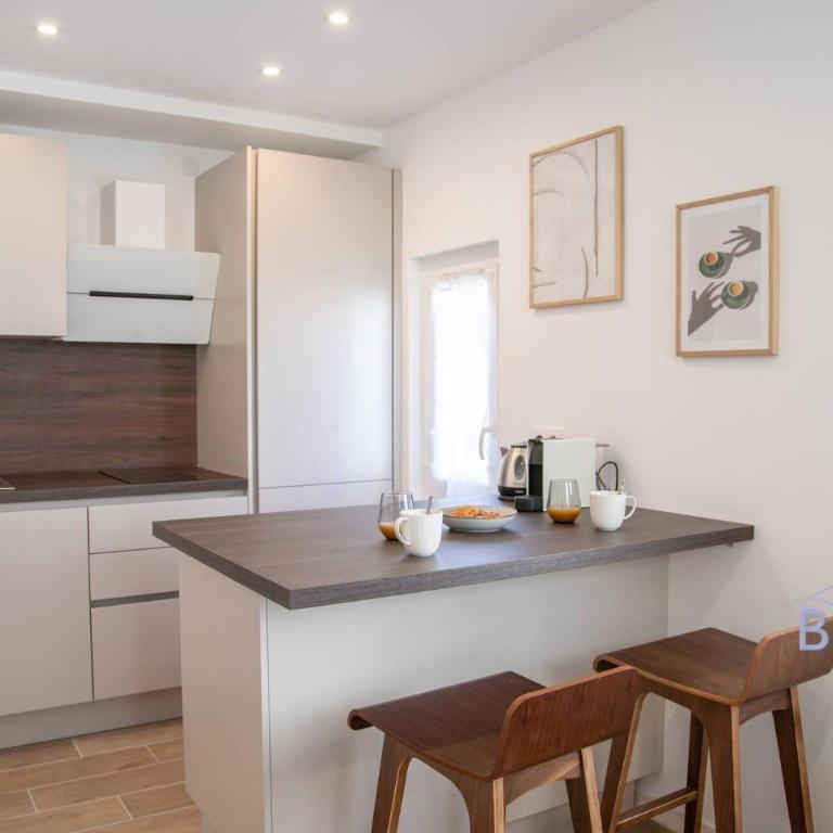 A haven of peace in the city center - Apartment - 9