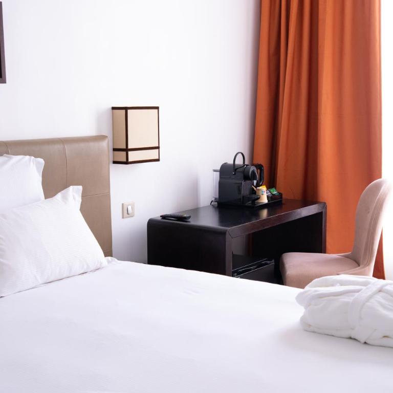 Hotel Frochot Montmartre - Chambre Double Deluxe - 2