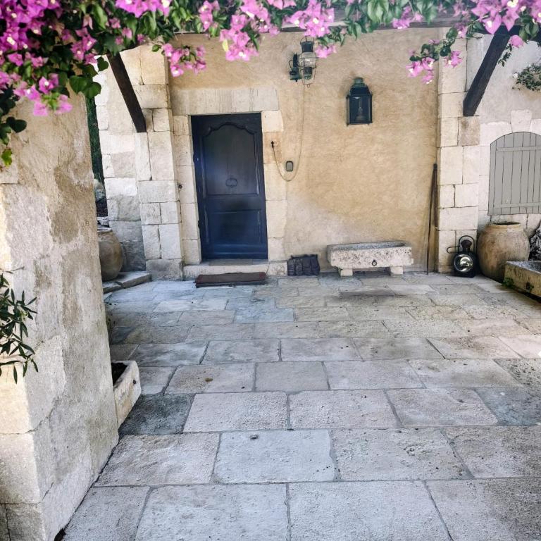 Villa vue mer au pied du célebre village de Mougins - Villa 3 Chambres - 4