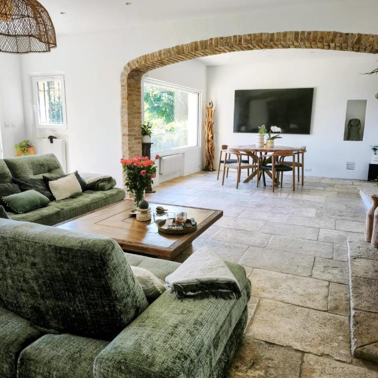 Villa vue mer au pied du célebre village de Mougins - Villa 3 Chambres - 8