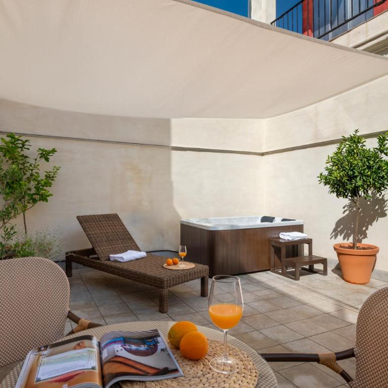 Triplex en Casa Palacio Moratín - Apartamento de 2 dormitorios - 1