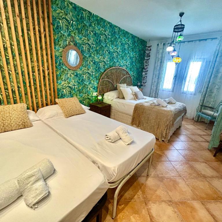 GATU Villa Lurberri, piscina privada, Parking, jardines -Mayores de 25 años y familias " - Casa con 4 camere da letto - 51