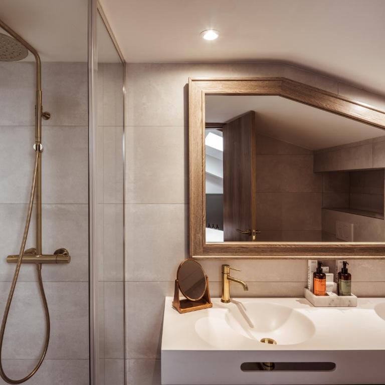 Hotel Well and Come Málaga - Habitación Doble - 4