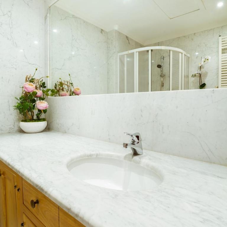 Elegant apartment with pool and garage - Bordighera - Apartamento de 2 dormitorios - 15