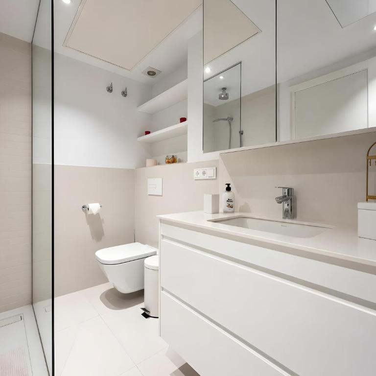 Beachside Apartment San-Pedro - Appartamento con Terrazza - 2