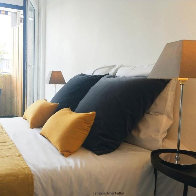 Elegant 48sqm apartment Eiffel - view & large terrace - Appartement 1 Chambre - 3