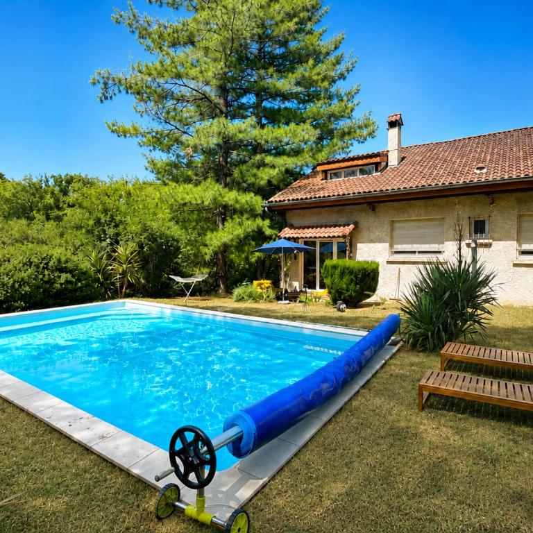 " Au Chant Des Cigales " Piscine - Terrasse - WIFI - Maison 2 Chambres - 7