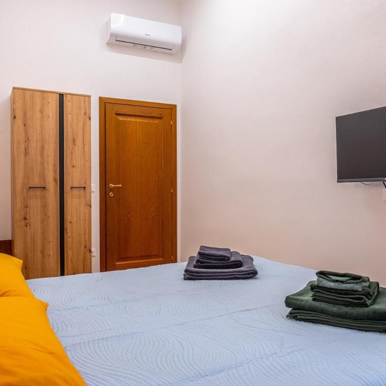 Borgo dei Greci 6 - Appartamento con 2 Camere da Letto - 15