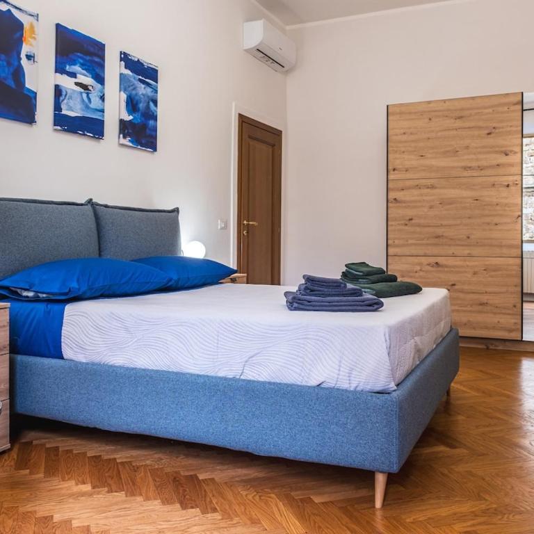 Borgo dei Greci 6 - Appartamento con 2 Camere da Letto - 4